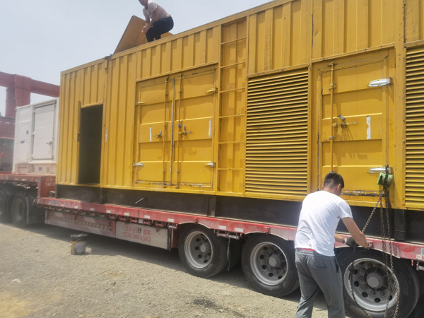 铜官除了负载情况和发动机维护,还有哪些因素会影响 200kw 柴油发电机的油耗?