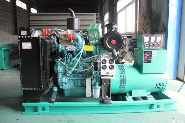 铜官如何判断机油是否需要更换？